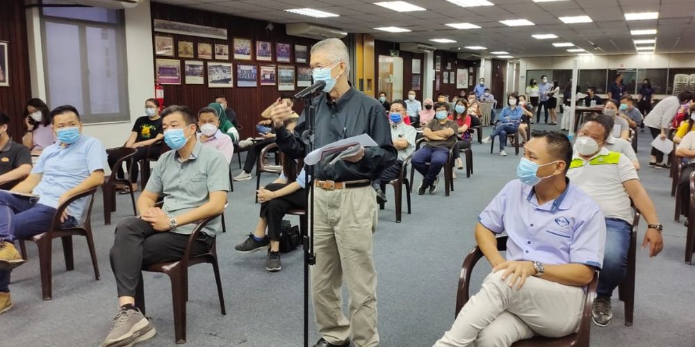 峇株商團籲會員 速“漂白”違規建築物